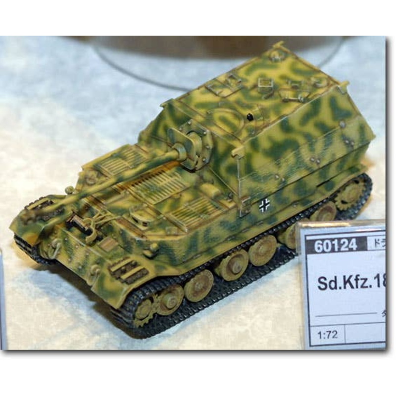 1/72 Ferdinand w/Zimmerit