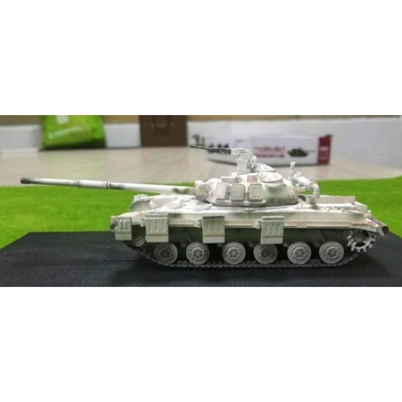 1/72 Soviet Armed Forces T-64 Mod. 1972 Main Battle Tank Winter Camouflage