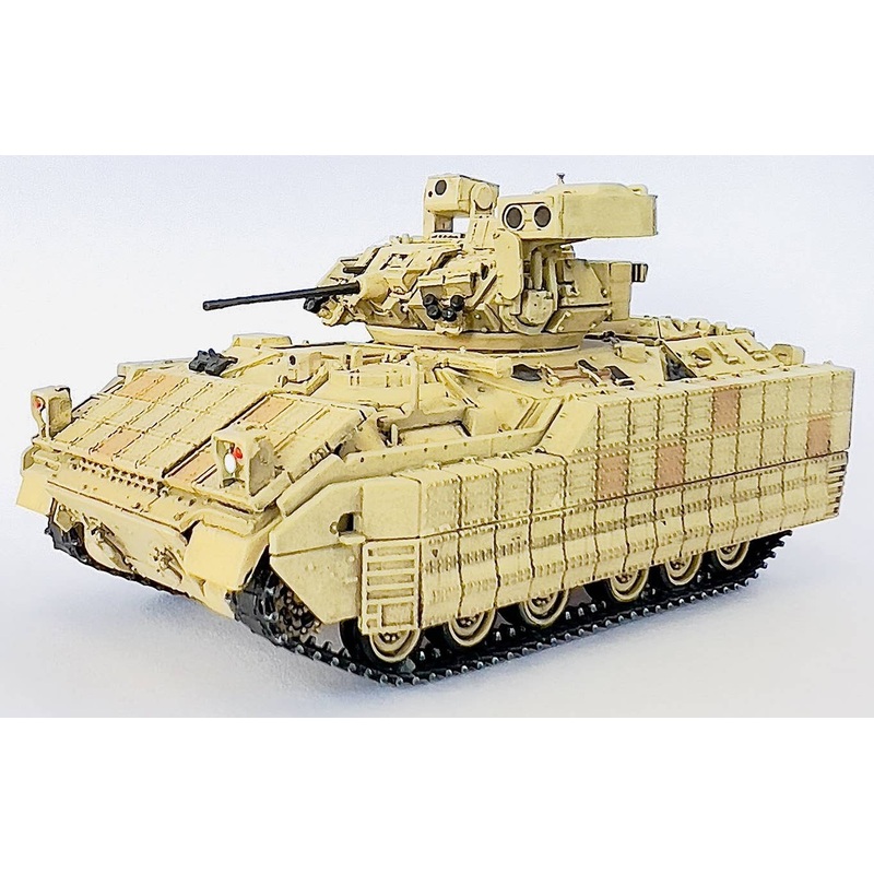 1/72 US Army Infantry Fighting Vehicle M2A3 Bradley ERA (Desert Yellow) Finished Product