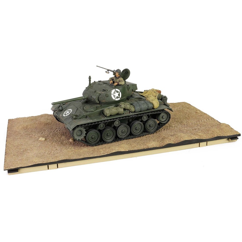 1/32 U.S. Army M24 Light Tank Chaffee March 1945 Rheinburg Finished Product