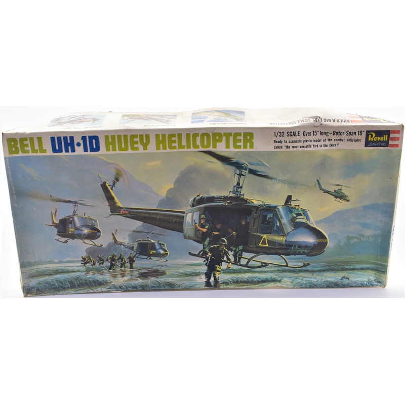 Bell  UH.1D Huey Attack Helicopter 1/32 Scale | H-266 | Revell Model Co.