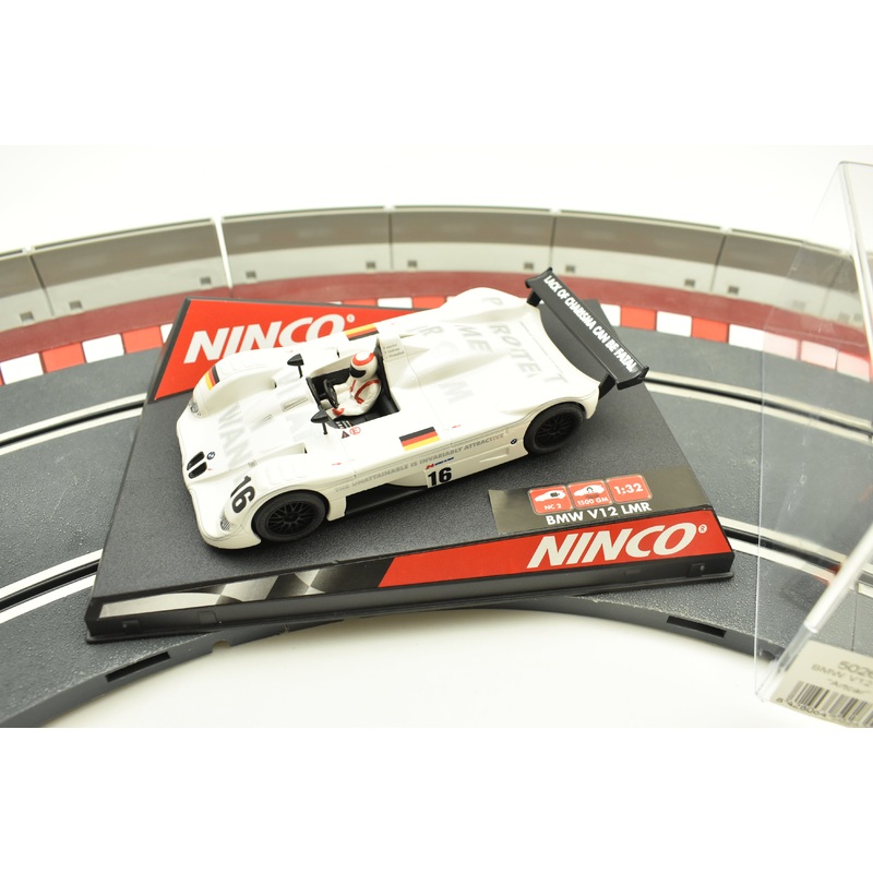 BMW V12 LMR Artcar 50262  Ninco