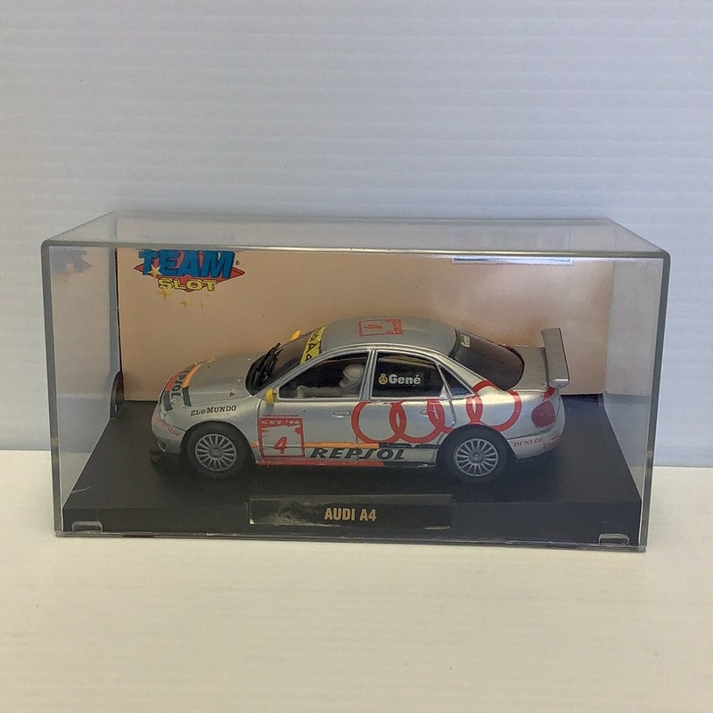 Audi A4 Gene | 10401 | Team Slot