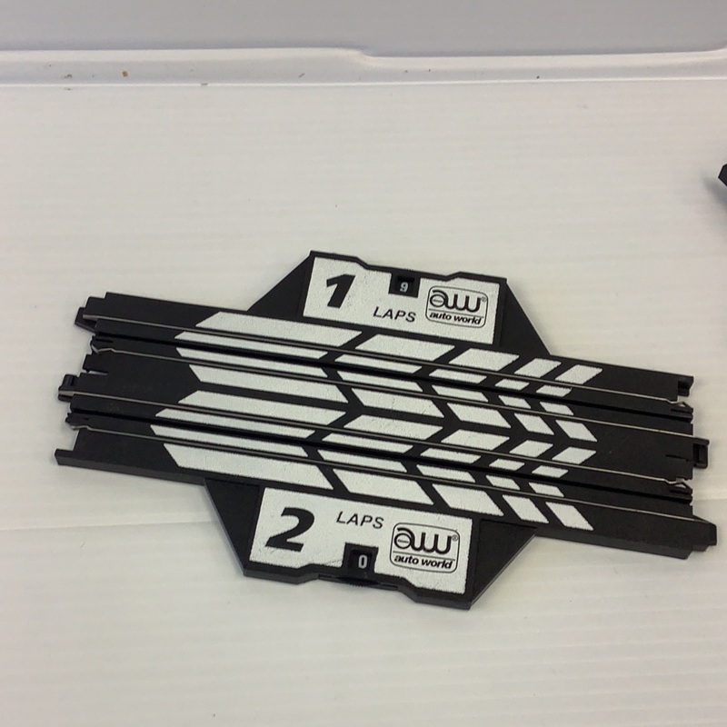 Auto World 9" Traxessories Lap Counter Track BULK | H00330 | Auto World