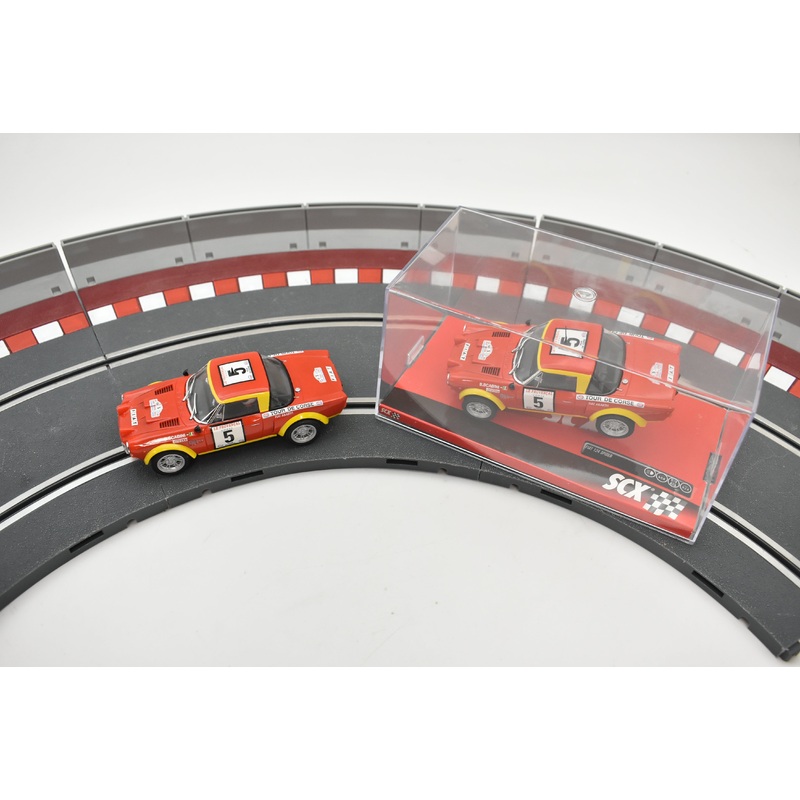 A10220X3U0 SCX 1/32 SLOT CAR FIAT 124 ABARTH SPIDER " BACCHELLI-SCABINI"
