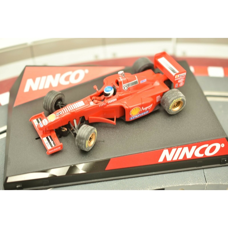 50162  NINCO  1/32 SLOT CAR F-1 F310 B "N" 5 RED FERRARI