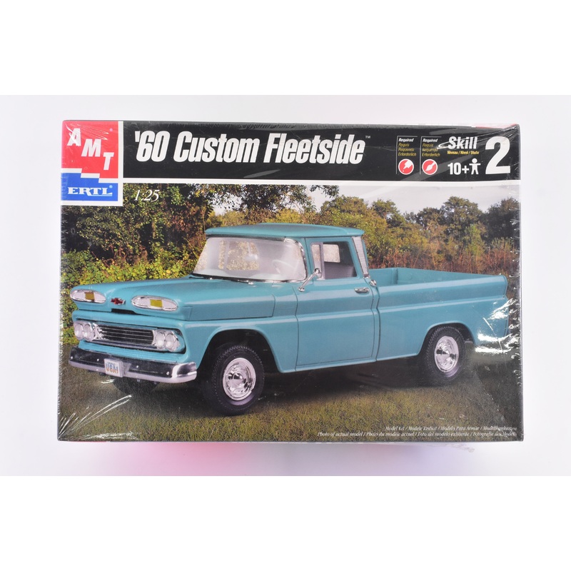 Vintage | 1960 Custom Fleetside  1:25 Scale | 6310 |  AMT/ERTL