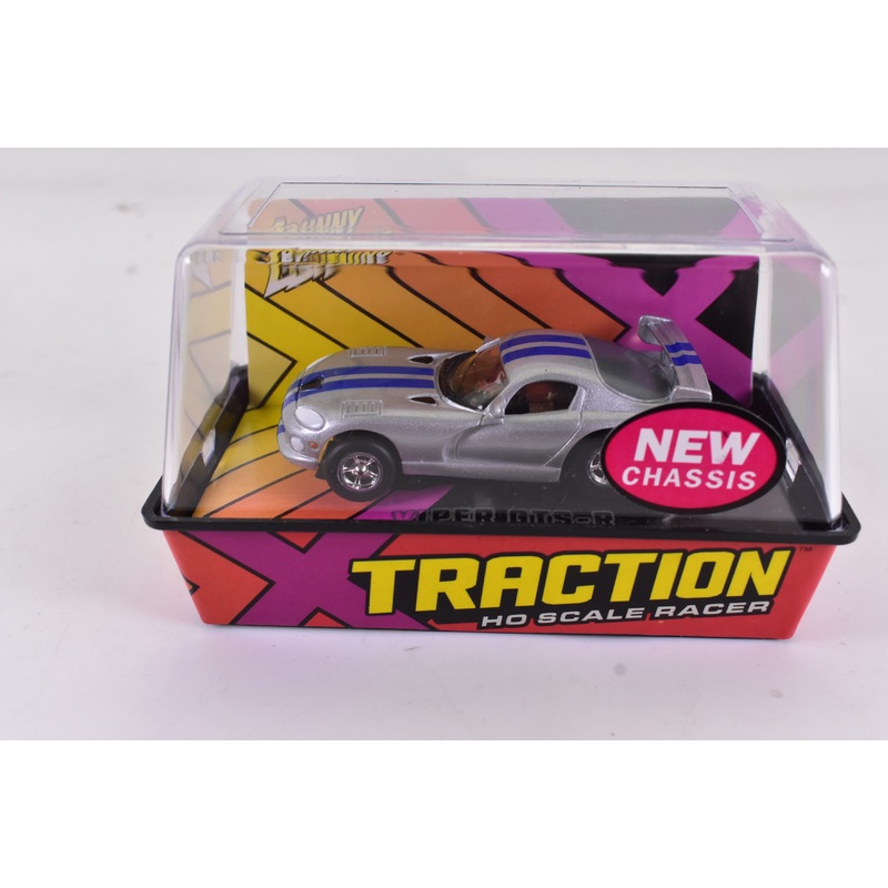 Viper GTS-R Sliver Xtraction Chassis Ho Scale Racer | Auto World