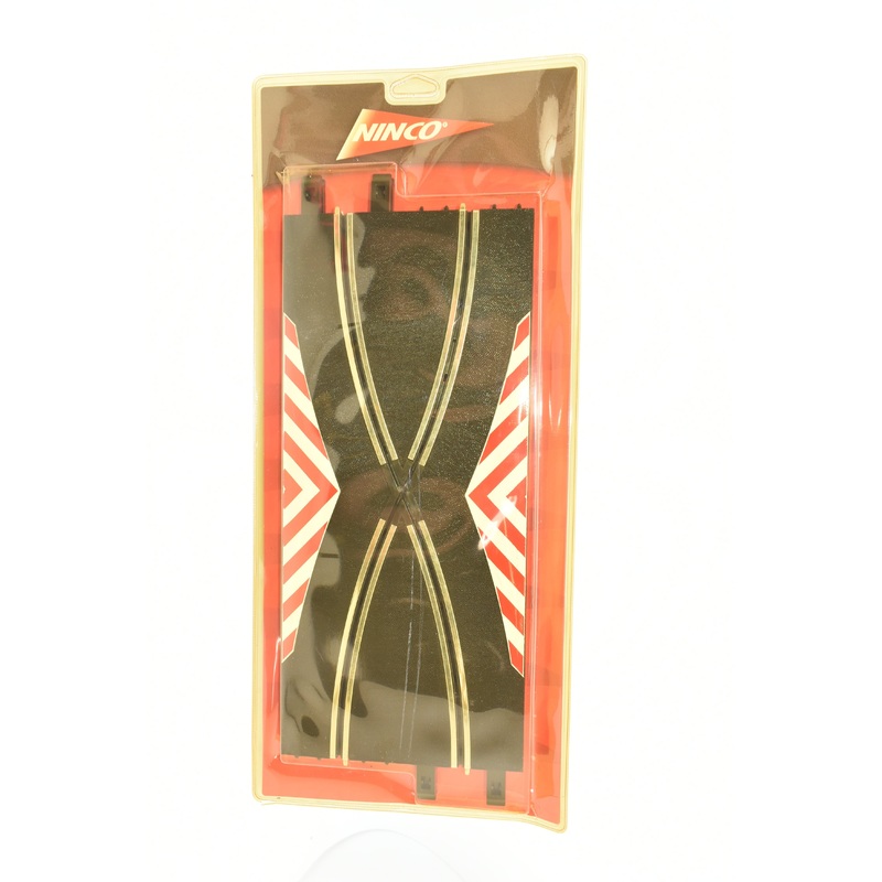 Tramo Cambio Pista "Crossover" 40CM  ( 2 pcs ) | 10111 | Ninco