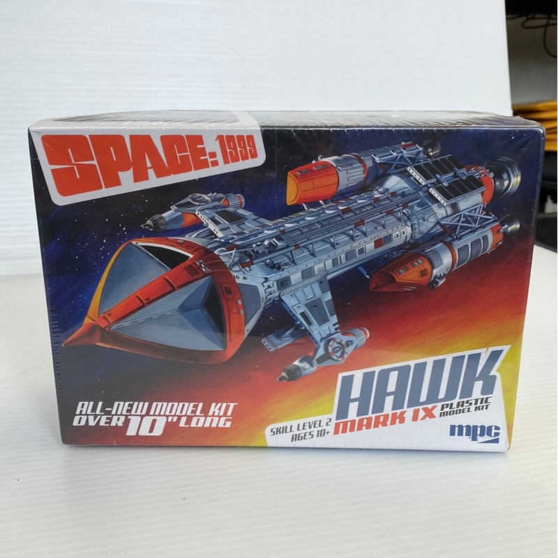 Space: 1999 Hawk Mark IX Model Kit  | MPC881 | MPC Model Kit