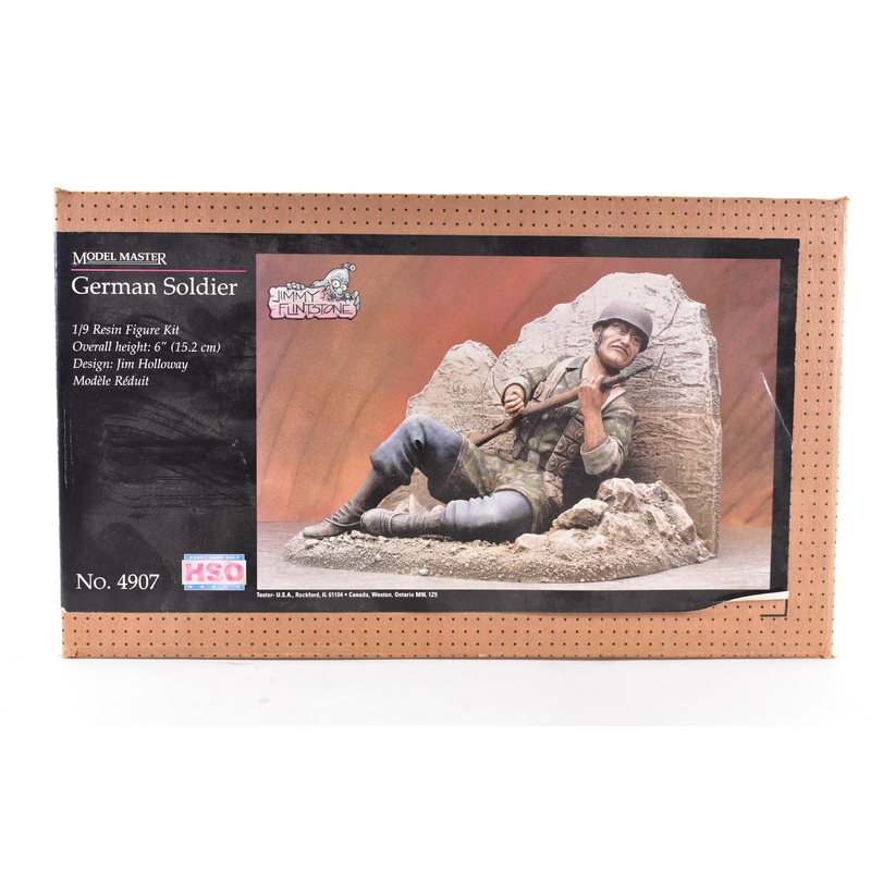 Second Chance German Soldier 1/8 Resin Scale  | 4907| Model Master / Testor