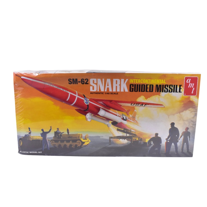 Second Chance  SM-62 Snark Intercontinental Guided Missle 1/25 Scale | AMT1250| AMT Model Kit