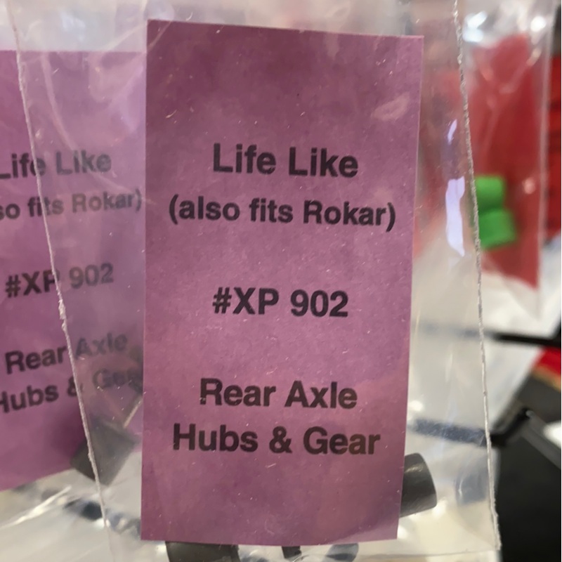 Rear Axle Hubs & Gear | XP 902 | Life Like