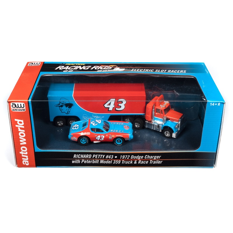 Richard Petty - 1972 Dodge Charger & Peterbilt 359 Race Trailer | CP7900 | Auto World