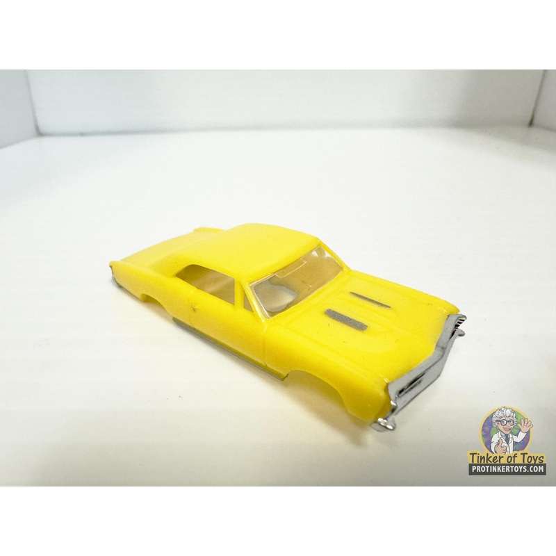 1967 Chevelle SS Yellow | MM03090 | Model Motoring