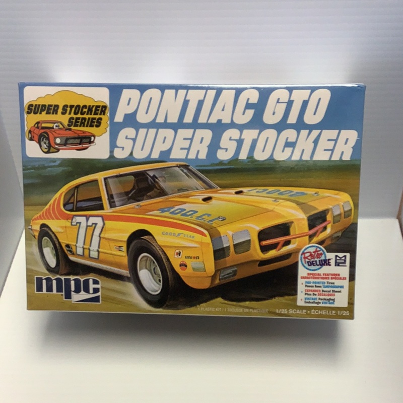 1970 Pontiac GTO Super Stocker 1:25 Scale Model Kit | MPC939 | MPC Model