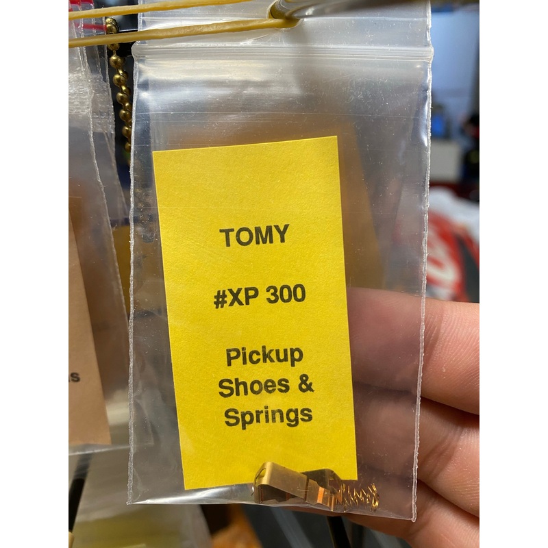 Pickup Shoes & Springs | XP 300 | Tyco