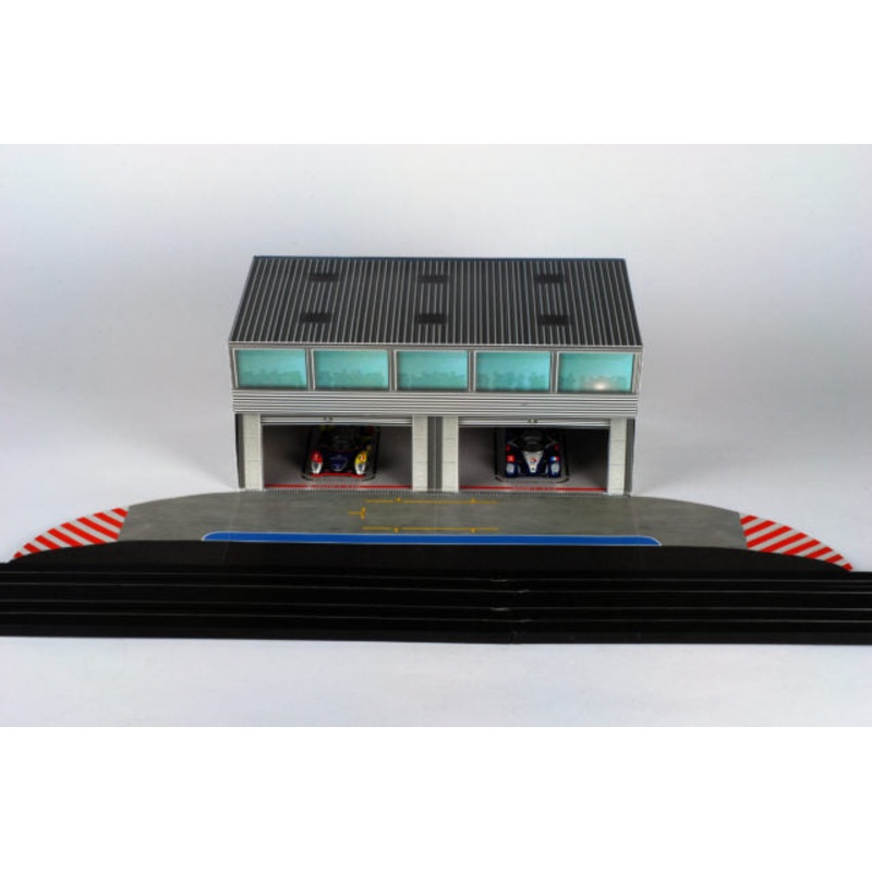 Pit Building  1/64th Scale | 1070 | AFX RaceMaster