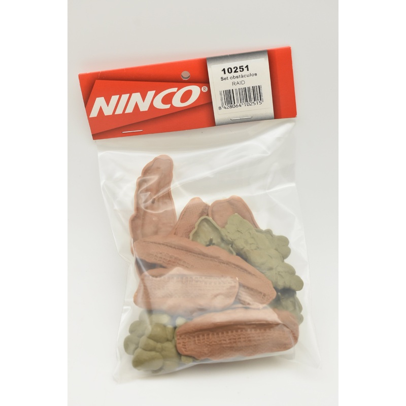 Obstacle Set For Off Road | 10251 | Ninco