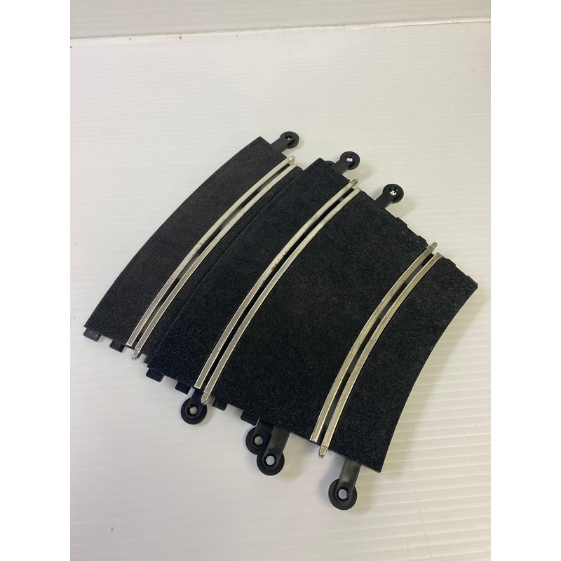 Outer Curve Track (2) | 84020 | SCX or Scalextric