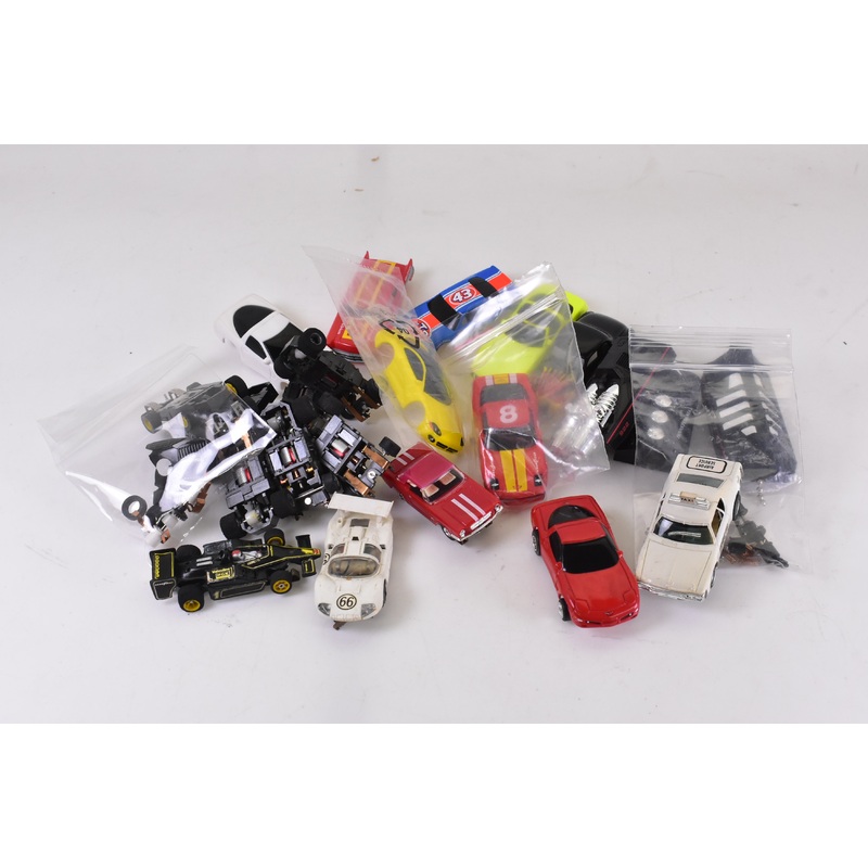 Mega lot of HO Cars and Parts  | Lot | Tyco / Aurora
