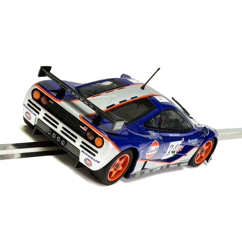 McLaren F1 GTR - Gulf Edition - Le Mans 1995 |  C3969 | Scalextric