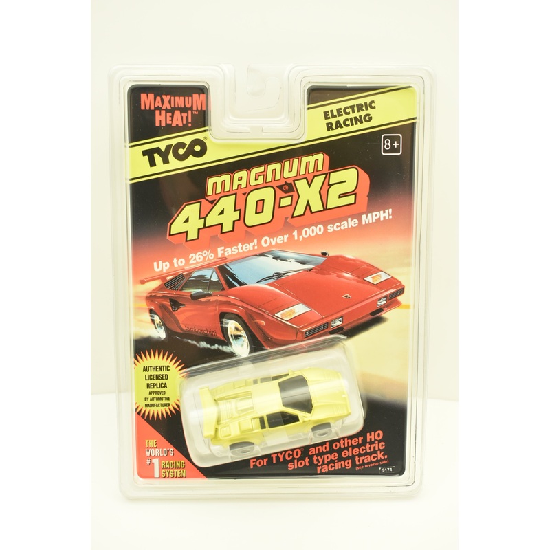 Lamborghini Countach Neon Green | 9174 | Tyco