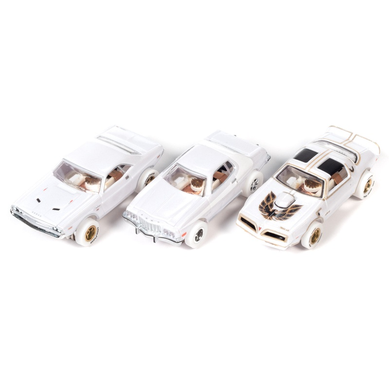 iWheels Automotive Icons  X-Traction R2 - Hobby Exclusive | SC402 | Auto World