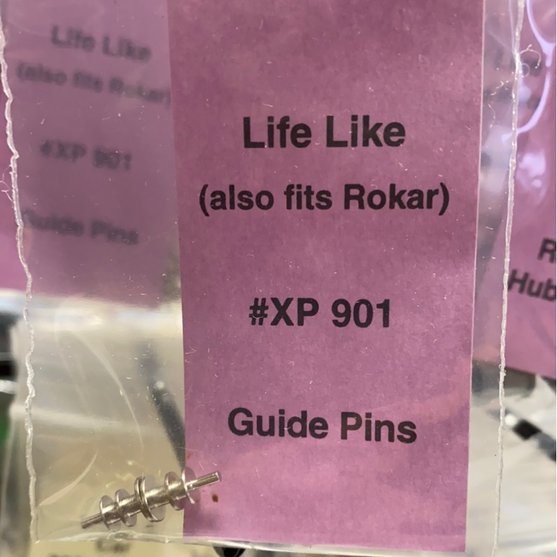 Guide Pins | XP 901 | Life Like