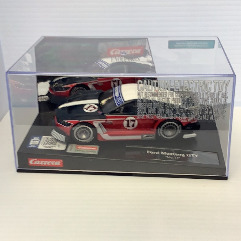 Ford Mustang GTY No.17 | 27636 | Carrera Evolution