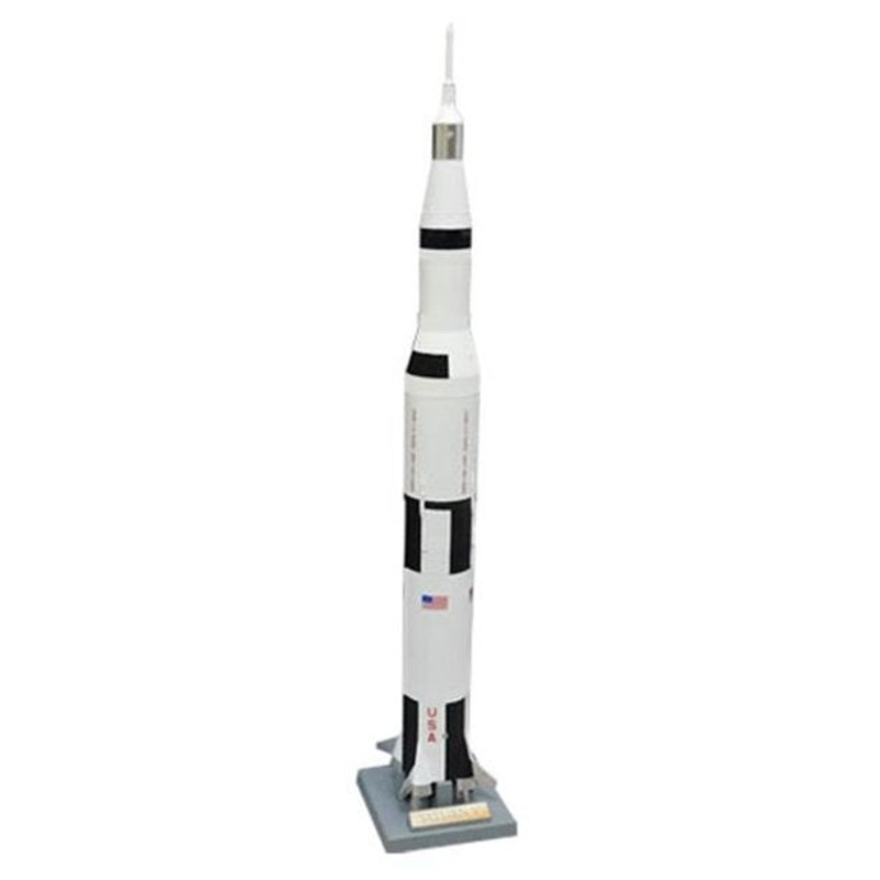 Estes Rockets  1-200 Scale Saturn V Model | EST2160 | Estes