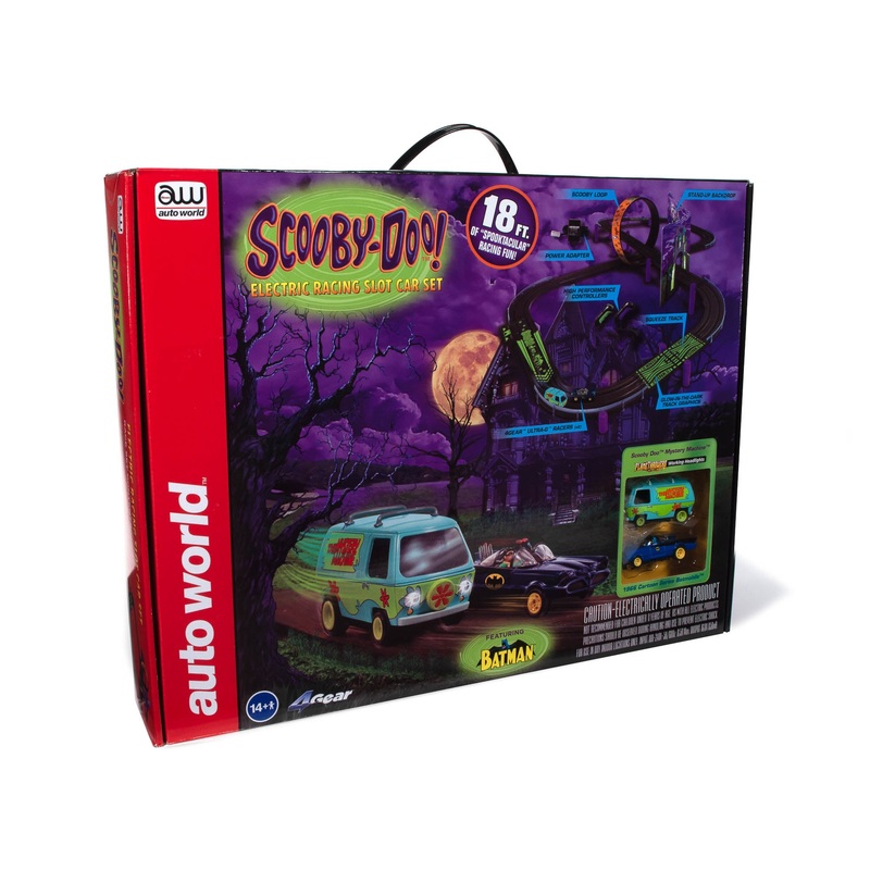 18 Scooby Doo Meets Batman & Robin Slot Car Race Set | SRS338 | Auto World