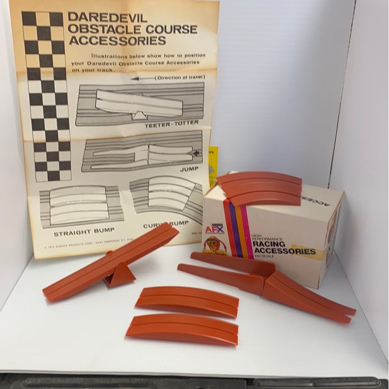 Daredevil Obstacle Course Accessories | 1593 | Aurora AFX Vintage