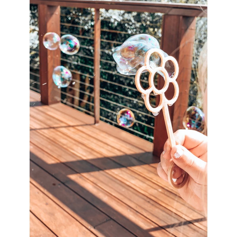 Kinfolk Flower Eco Bubble Wand