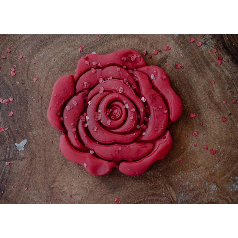 Kinfolk Pantry Rose Eco Cutter