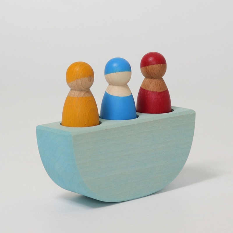 Grimms 3 in a Boat