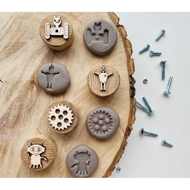 Curiosity Corner Oak Stamps - Robots