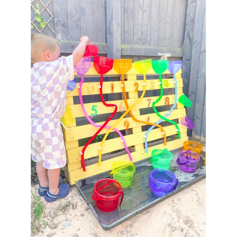 The Original Water Wall DIY Kit - inc Screws & Brackets plus Buckets