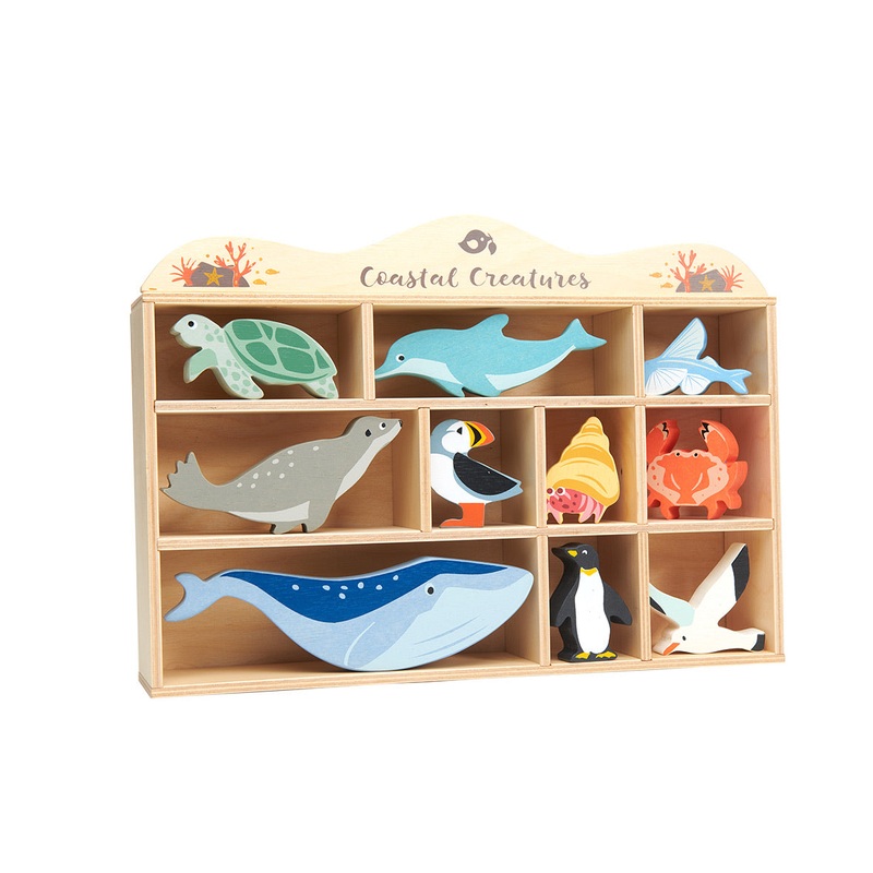 Tenderleaf 10 Sea Creature Animals & Shelf