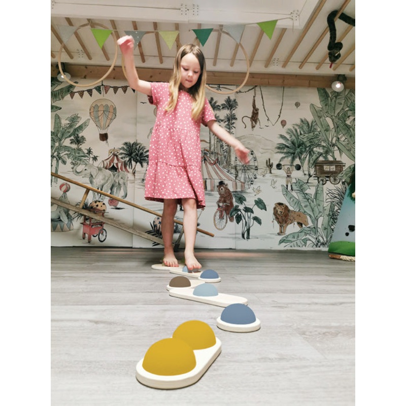 Small Foot Balance Stones "Adventure"