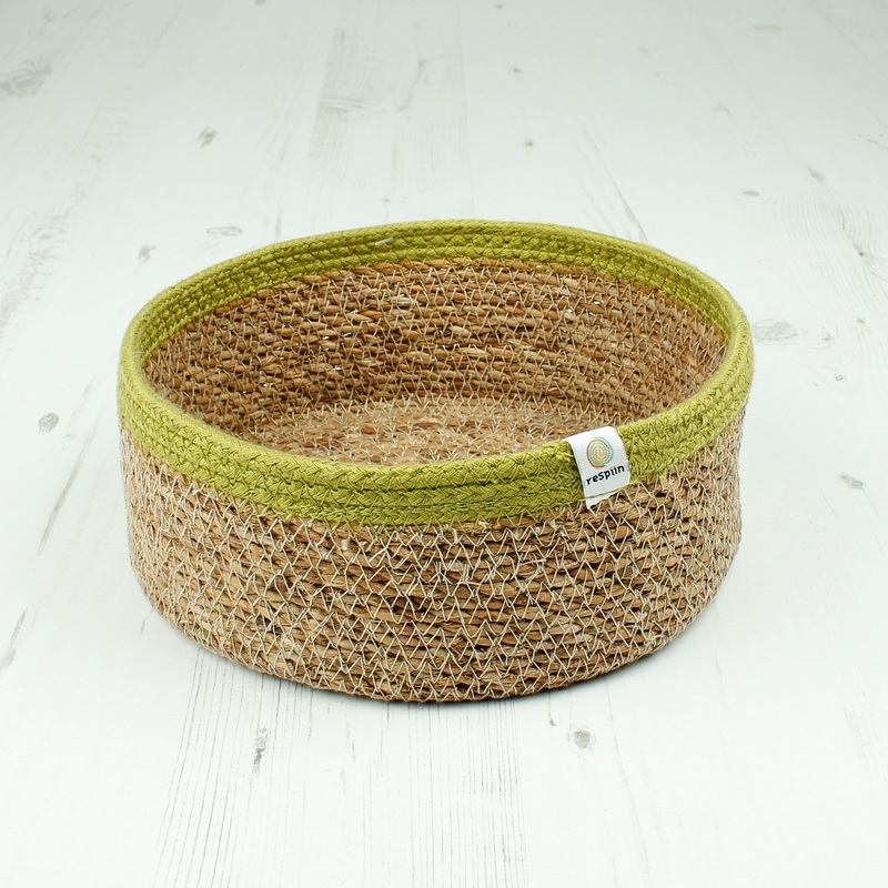 Respiin Shallow Seagrass & Jute Basket Medium Natural / Green