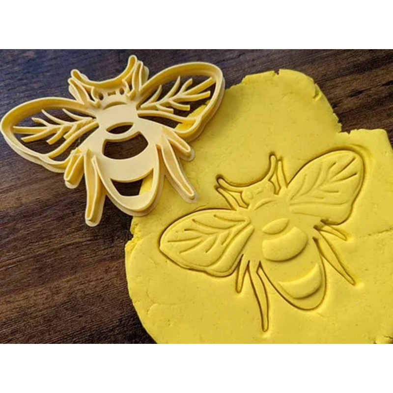 Bee Dough Cutter Set