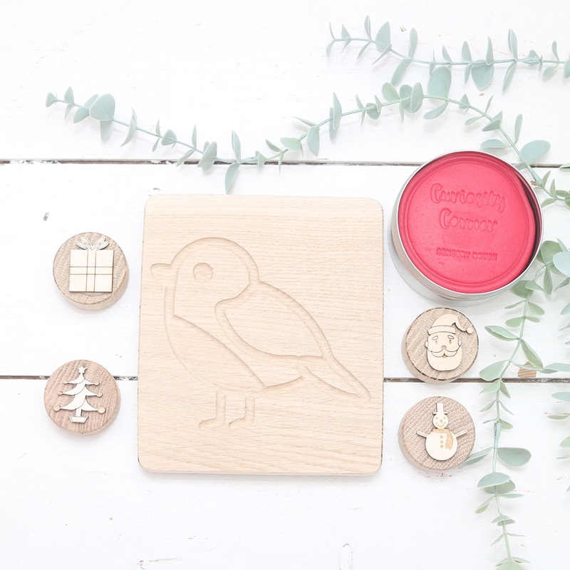 *EXCLUSIVE DESIGN* Christmas Robin Oak Sensory Board